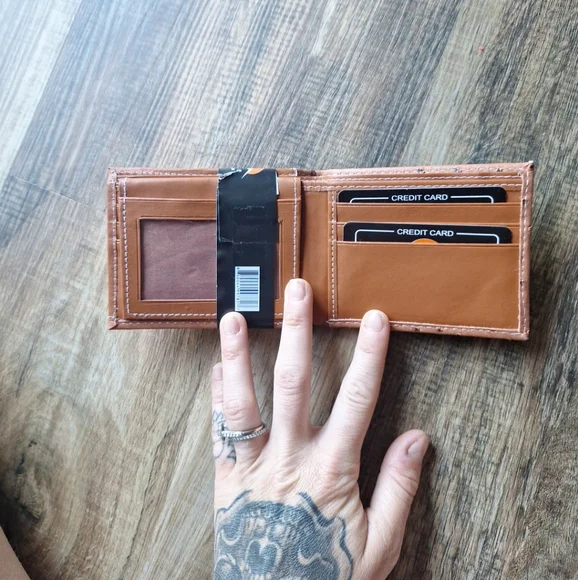 Mountain Ridge Horse/Horseshoe "Ostrich" Wallet - Picture 3 of 4